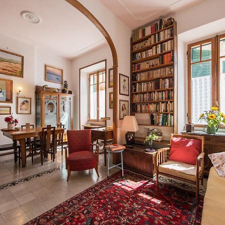 רומא Colosseo Holiday House מראה חיצוני תמונה