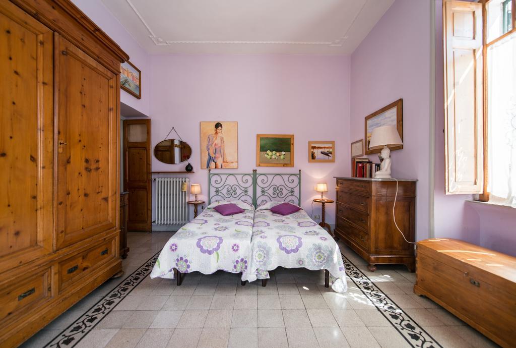 רומא Colosseo Holiday House מראה חיצוני תמונה